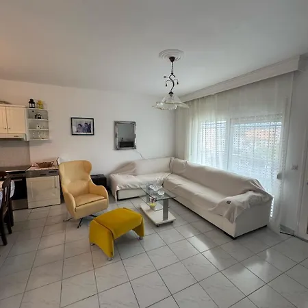 Takis Apartment