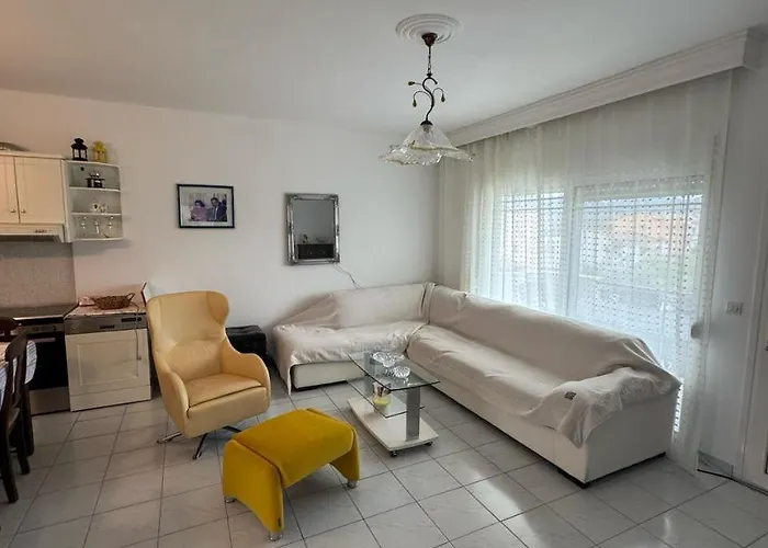 Takis Apartman